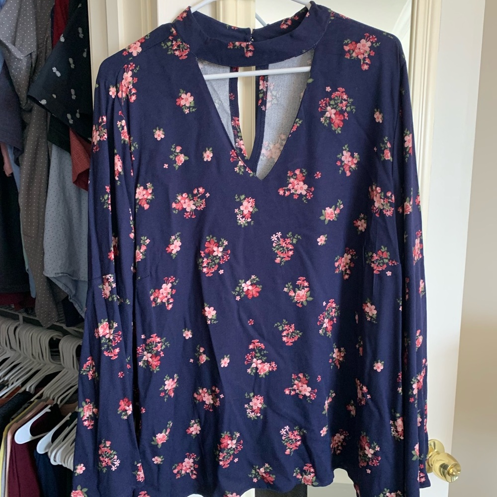 Floral Bell Sleeve Blouse